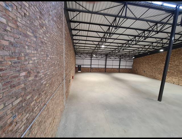 877M² WAREHOUSE TO LET IN RIVERSANDS